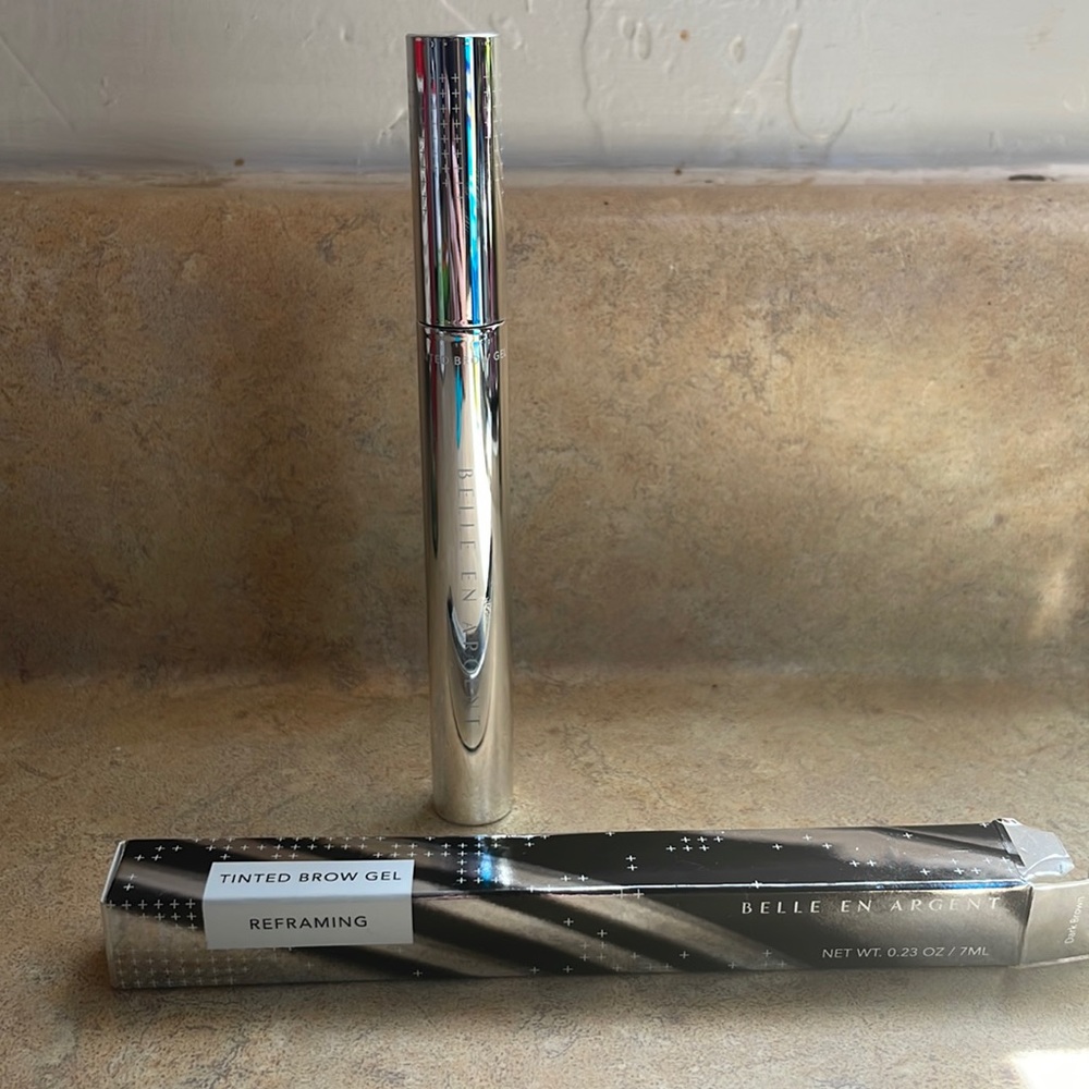Tinted brow gel